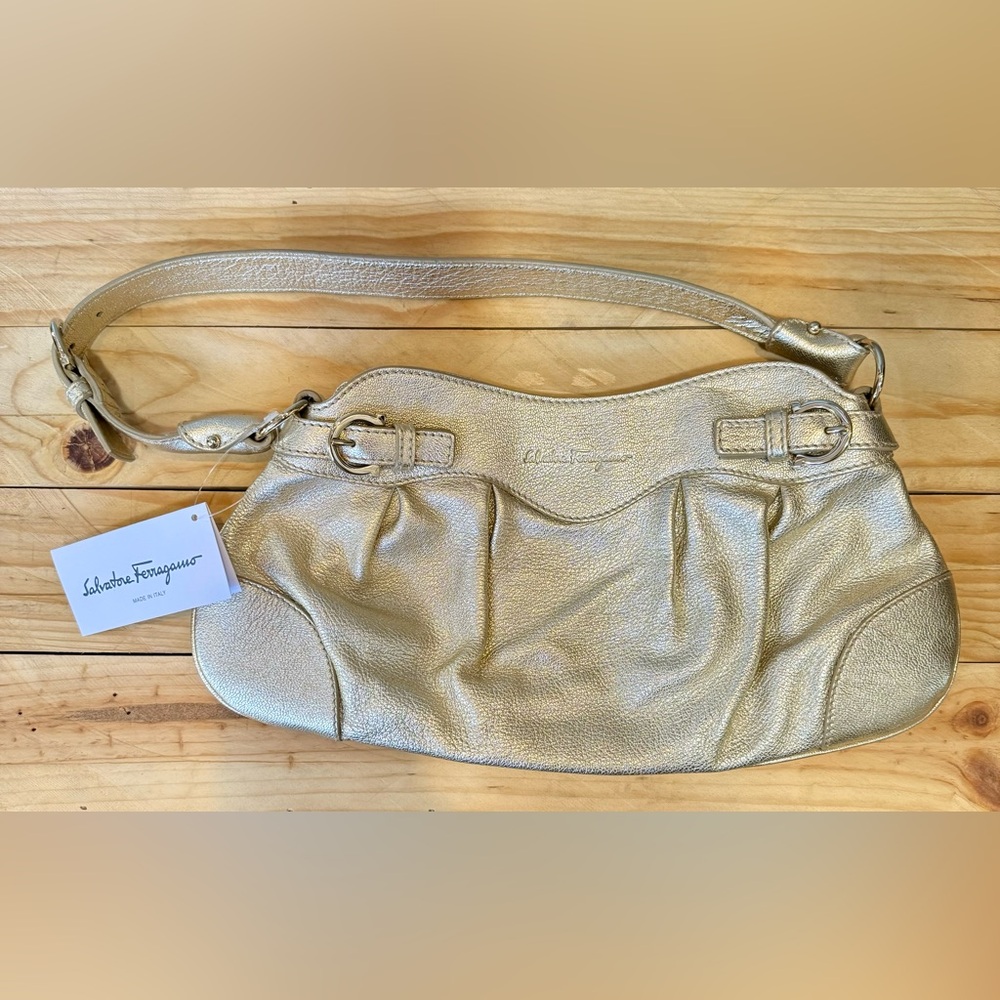 NWT Salvatore bag ✨